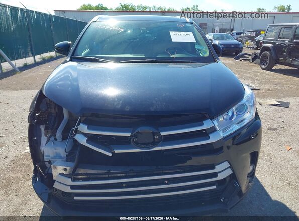 5TDKZRFH3HS515910 2017 TOYOTA HIGHLANDER Black Вид щитка приладів