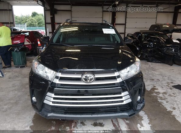 5TDKZRFH3JS528856 2018 TOYOTA HIGHLANDER Black Instrument cluster view