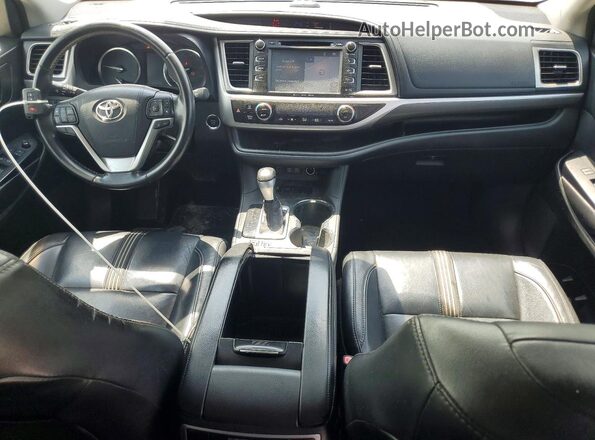 5TDKZRFH4HS517701 2017 TOYOTA HIGHLANDER Silver 