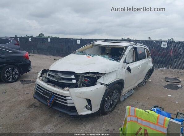 5TDKZRFH4HS521683 2017 TOYOTA HIGHLANDER White Առջևի ձախ երեք քառորդ տեսարան