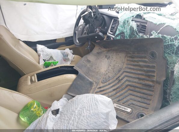 5TDKZRFH4HS521683 2017 TOYOTA HIGHLANDER White Սալոնի դիմացի տեսք