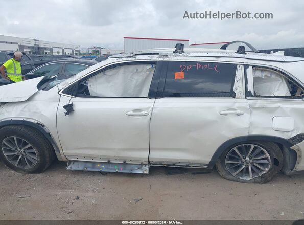 5TDKZRFH4HS521683 2017 TOYOTA HIGHLANDER White Հետևի տեսք