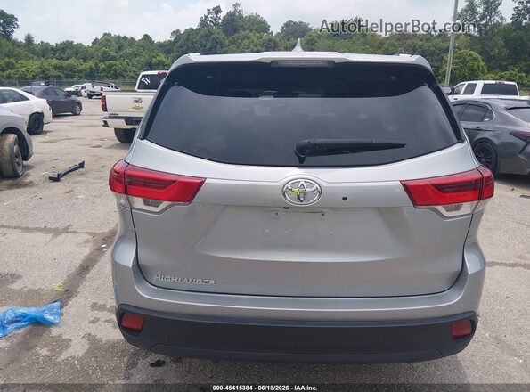 5TDKZRFH4KS355978 2019 TOYOTA HIGHLANDER Silver 