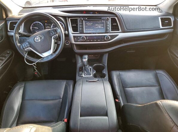 5TDKZRFH4KS359769 2019 TOYOTA HIGHLANDER Black Вид панелі приладів