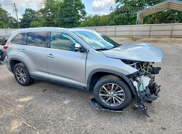 5TDKZRFH4KS552410 2019 TOYOTA HIGHLANDER Silver Առջևի աջ