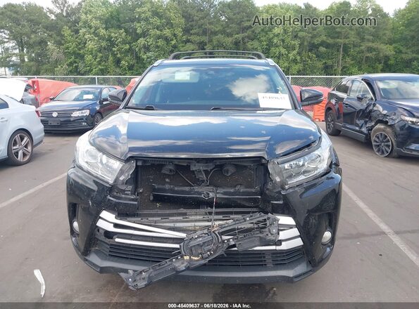 5TDKZRFH5HS516900 2017 TOYOTA HIGHLANDER Black Սարքավորումների վահանակի տեսք