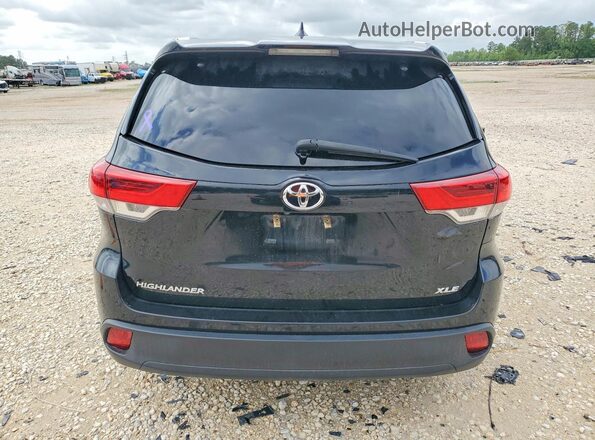 5TDKZRFH5HS520977 2017 TOYOTA HIGHLANDER Black Rear view