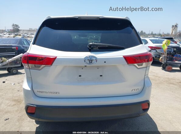 5TDKZRFH5JS538742 2018 TOYOTA HIGHLANDER White 