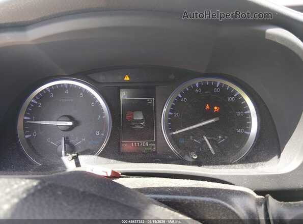 5TDKZRFH5KS565375 2019 TOYOTA HIGHLANDER Black Vista de los asientos traseros