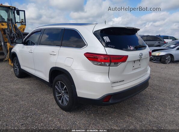 5TDKZRFH6KS556734 2019 TOYOTA HIGHLANDER White Rear left