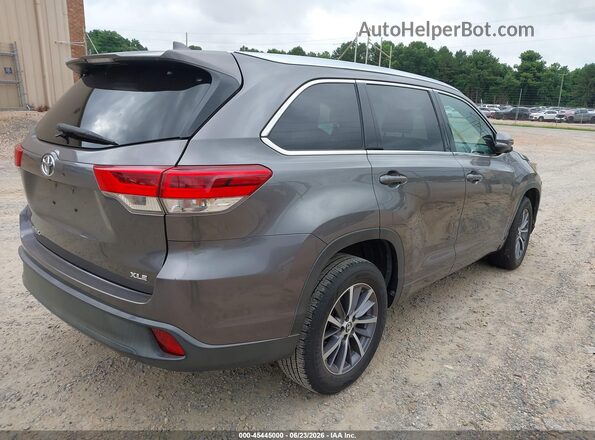 5TDKZRFH7JS544235 2018 TOYOTA HIGHLANDER Gray უკანა მარჯვენა