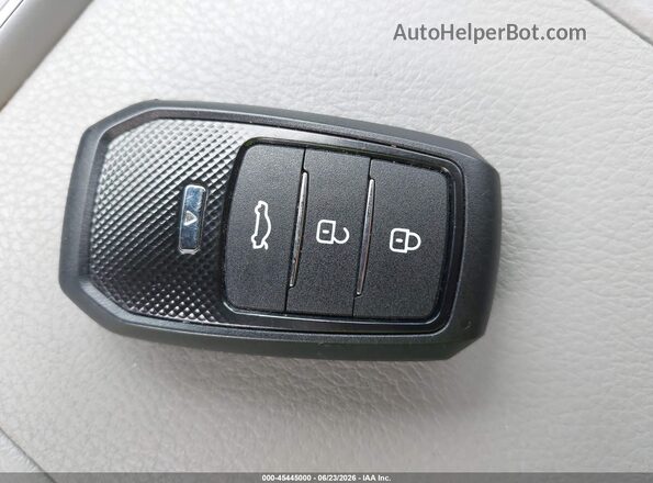 5TDKZRFH7JS544235 2018 TOYOTA HIGHLANDER Gray წინა პანელის ხედი