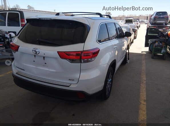 5TDKZRFH8HS511237 2017 TOYOTA HIGHLANDER Белый Задняя правая четверть
