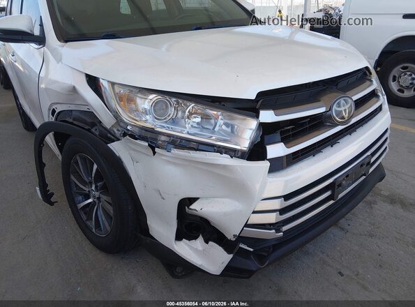 5TDKZRFH8HS511237 2017 TOYOTA HIGHLANDER Белый Вид спереди