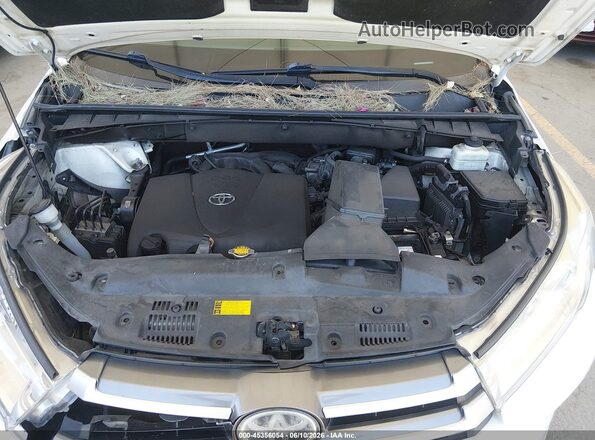5TDKZRFH8HS511237 2017 TOYOTA HIGHLANDER Белый Вид сзади