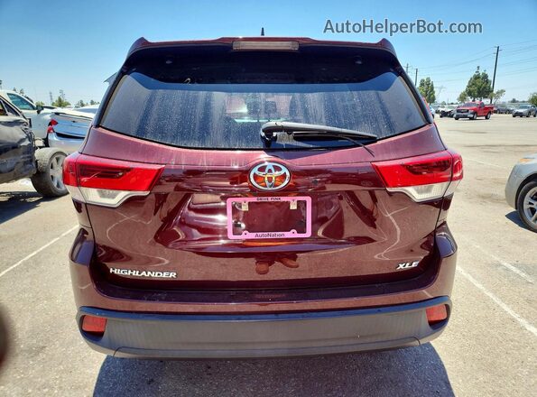 5TDKZRFH8JS275629 2018 TOYOTA HIGHLANDER Burgundy Vista trasera