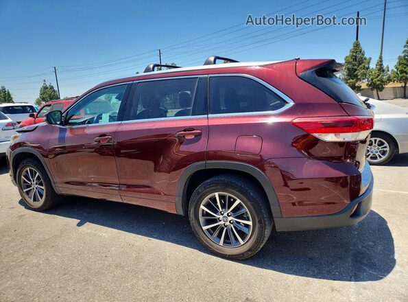 5TDKZRFH8JS275629 2018 TOYOTA HIGHLANDER Burgundy Trasero izquierdo