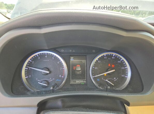 5TDKZRFH8KS329075 2019 TOYOTA HIGHLANDER Gray Instrument cluster view