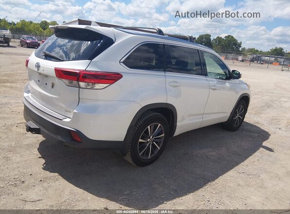 5TDKZRFH9JS534483 2018 TOYOTA HIGHLANDER White Rear right