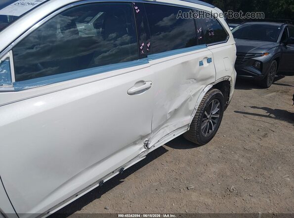 5TDKZRFH9JS534483 2018 TOYOTA HIGHLANDER White 
