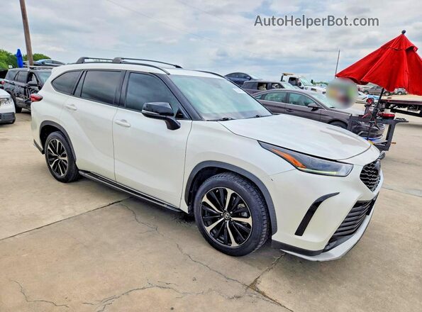 5TDLZRAH1MS065440 2021 TOYOTA HIGHLANDER White Delantero derecho