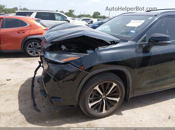 5TDLZRAH1MS081055 2021 TOYOTA HIGHLANDER Черный Вид спереди