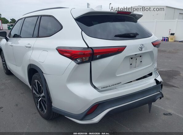 5TDLZRAH3NS131035 2022 TOYOTA HIGHLANDER White 