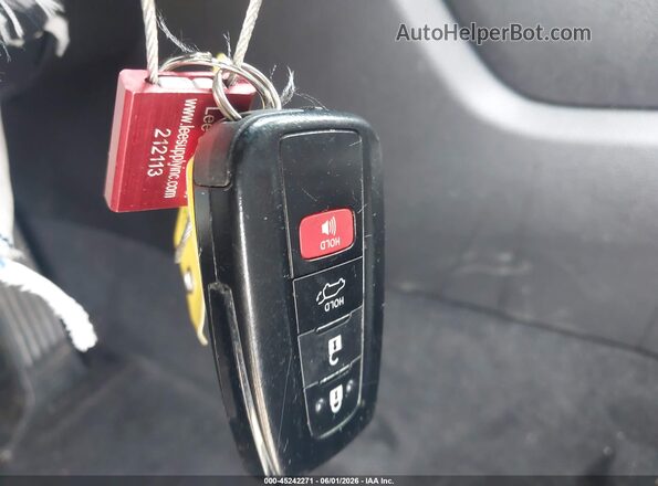 5TDLZRAH6MS065062 2021 TOYOTA HIGHLANDER Black წინა პანელის ხედი