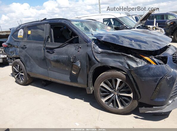 5TDLZRAH8MS080503 2021 TOYOTA HIGHLANDER Blue Widok wnętrza z tyłu