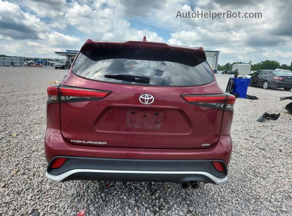 5TDLZRAH9MS049583 2021 TOYOTA HIGHLANDER Burgundy უკანა ხედი