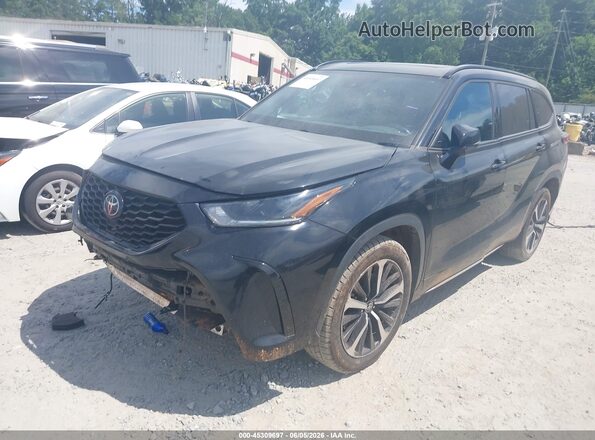 5TDLZRAH9MS085998 2021 TOYOTA HIGHLANDER Black Передня ліва чверть