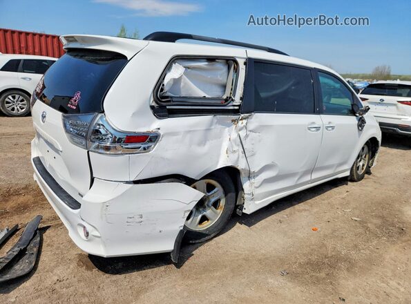 5TDXK3DC1GS749380 2016 TOYOTA SIENNA White 