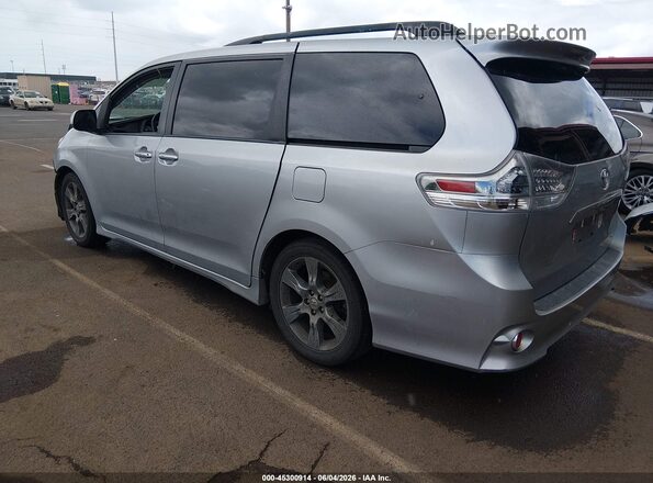 5TDXK3DC5GS766389 2016 TOYOTA SIENNA Silver Tył lewy