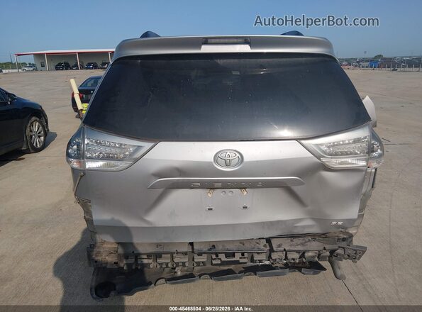 5TDXK3DC8GS714349 2016 TOYOTA SIENNA Gray წინა ხედი