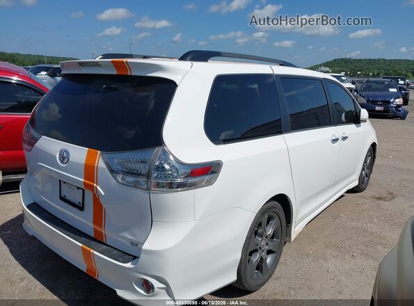 5TDXK3DCXGS708469 2016 TOYOTA SIENNA White Rear right