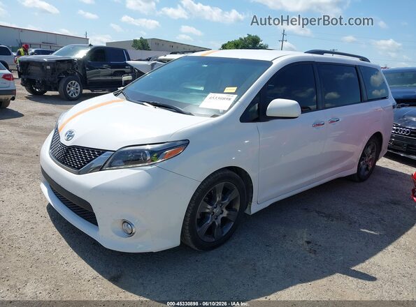 5TDXK3DCXGS708469 2016 TOYOTA SIENNA White Front left