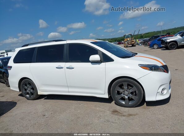 5TDXK3DCXGS708469 2016 TOYOTA SIENNA White Instrument cluster view