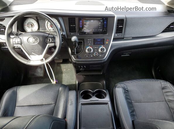 5TDXK3DCXGS764461 2016 TOYOTA SIENNA White Vista del salpicadero