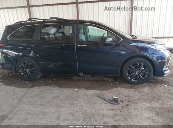 5TDXRKEC4RS211490 2024 TOYOTA SIENNA Dark Blue უკანა სალონის ხედი