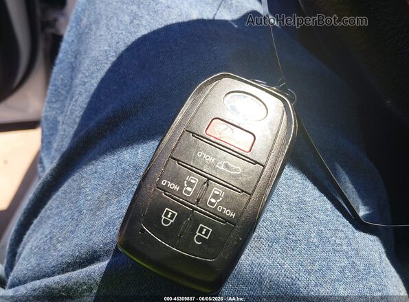 5TDXRKEC7MS007517 2021 TOYOTA SIENNA White Widok deski rozdzielczej