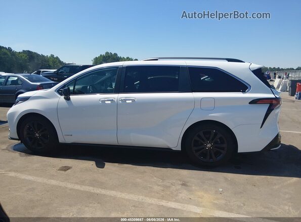 5TDXRKEC7MS007517 2021 TOYOTA SIENNA White Widok wnętrza 360 stopni