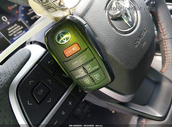 5TDXRKEC7SS252542 2025 TOYOTA SIENNA Black Widok deski rozdzielczej