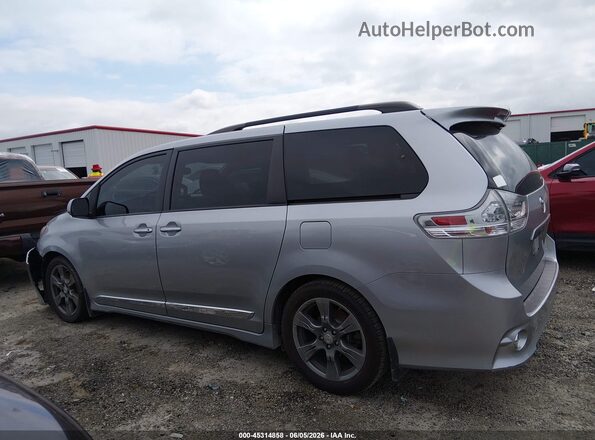 5TDXZ3DC0HS884234 2017 TOYOTA SIENNA Silver Vista interior de 360 grados
