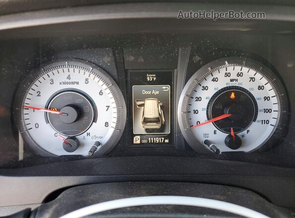 5TDXZ3DC1HS853090 2017 TOYOTA SIENNA Серебряный 