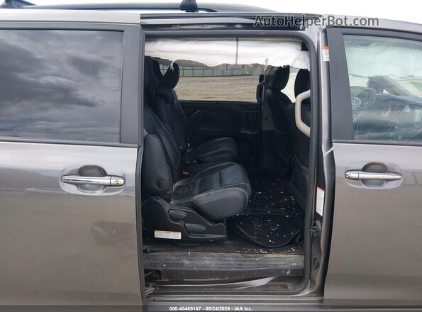 5TDXZ3DC1HS857866 2017 TOYOTA SIENNA Gray VIN კოდის სტიკერის ხედი