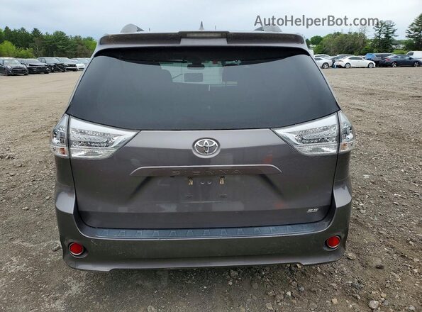 5TDXZ3DC1JS931101 2018 TOYOTA SIENNA Gray 