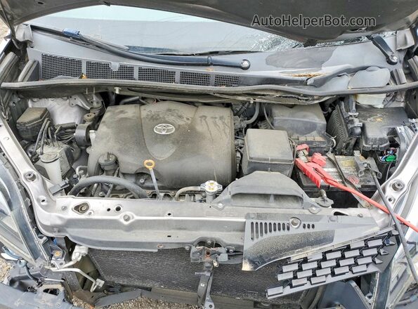 5TDXZ3DC1JS931101 2018 TOYOTA SIENNA Gray 