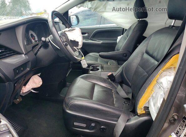 5TDXZ3DC4HS779261 2017 TOYOTA SIENNA Серый 