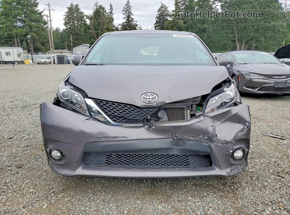 5TDXZ3DC4HS779261 2017 TOYOTA SIENNA Серый 