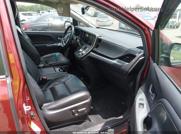 5TDXZ3DC5HS828967 2017 TOYOTA SIENNA Бордовый Вид салона спереди